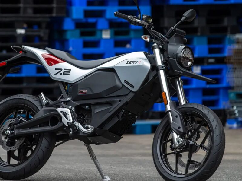 Hero MotoCorp Jumped in EV. Removable Battery Feature Coming With Zero Motorcycles US Collaboration.
