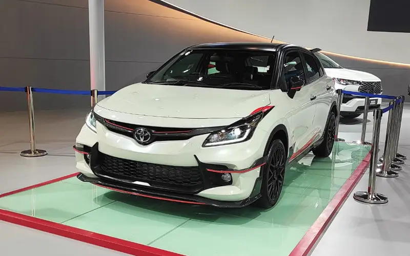 glanza Toyota Opened Discount Season For Common Man Buying. Baleno Copy Price Finally Lowered By 68,000 Rs.