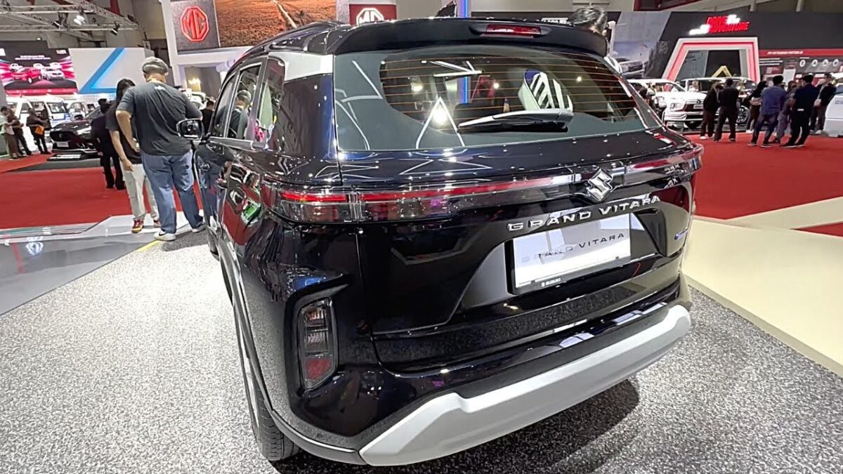 grand vitara hybrid 4 Strong Hybrid Cars People Buying Instead of CNG For 30 KMPL Mileage and 1000 KM Plus Driving Range.