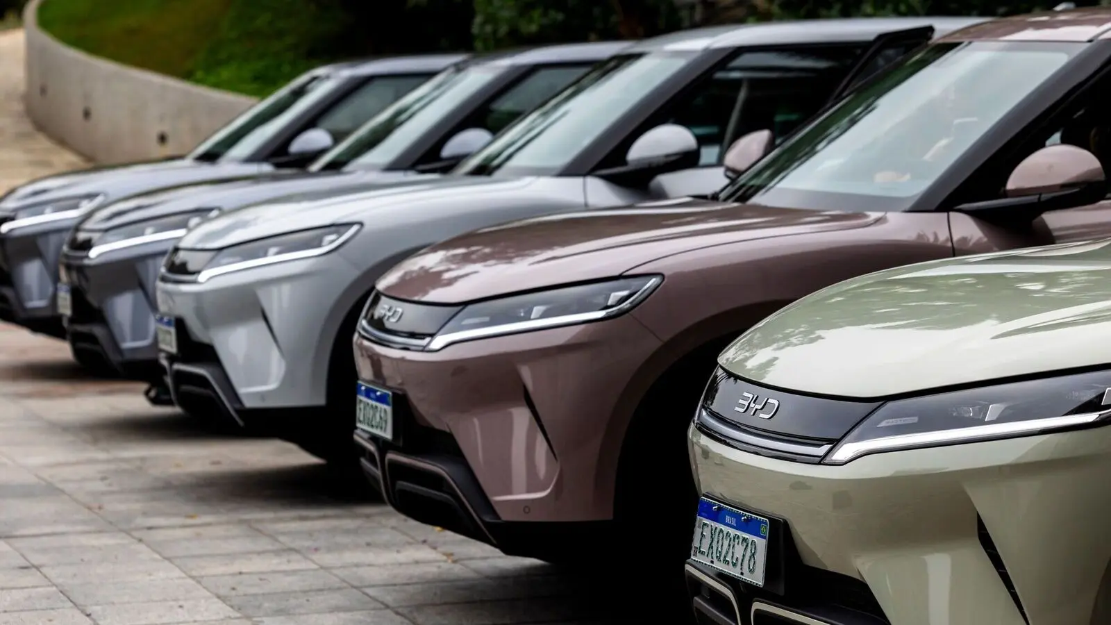 Chinese EV makers are an existential threat to Western auto jpg Chinese EV makers are an existential threat to Western auto giants, Ford CEO tells .