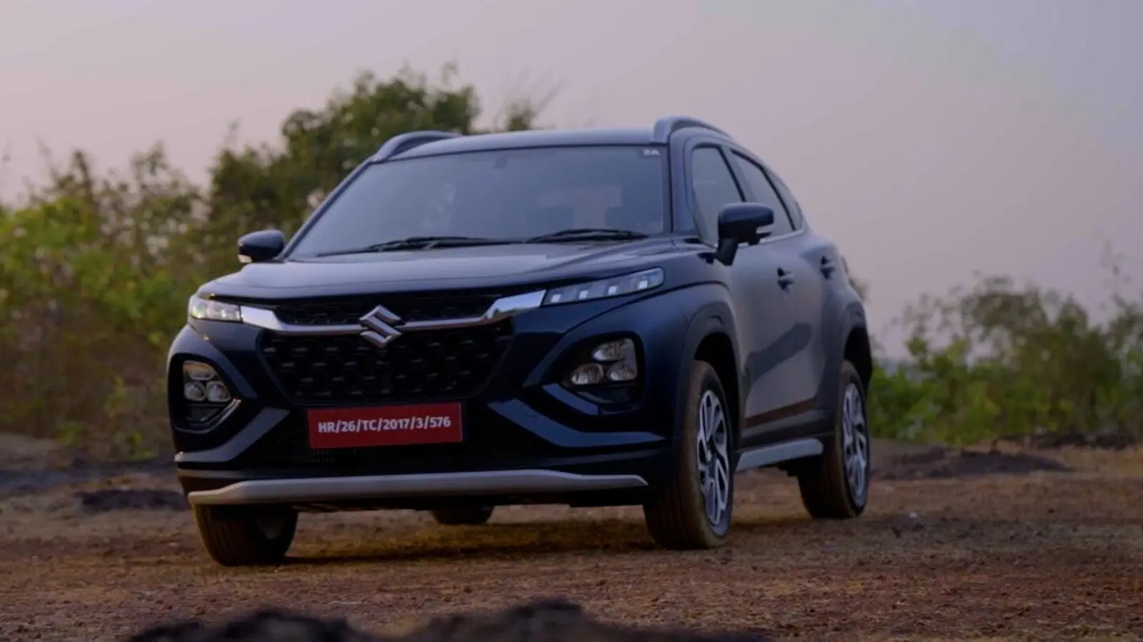 Maruti Suzuki Fronx has crossed the 2 lakh sales milestone jpg Maruti Suzuki Fronx has crossed the 2 lakh sales milestone in the 17 months since its launch .