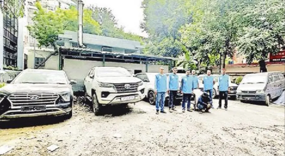 Person Arrested WHo Was Looting Cars From Delhi And Was Selling in Ghaziabad. 95 Case Was On Him. 2 Screenshot 2024 09 23 at 5.10.25%E2%80%AFPM jpg Person Arrested WHo Was Looting Cars From Delhi And Was Selling in Ghaziabad. 95 Case Was On Him.