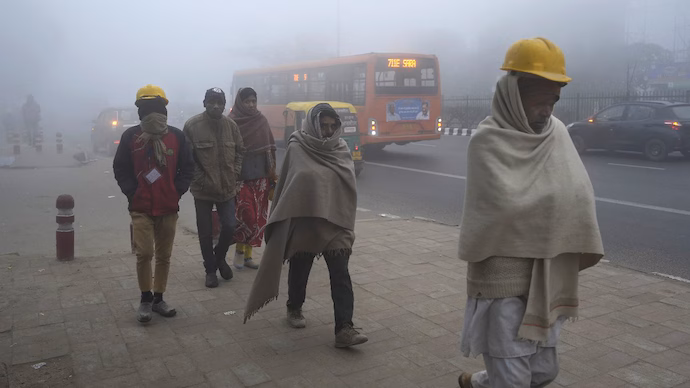 delhi winter Delhi Announced New SOP For Winter Action Plan on Pollution. New Bans This Time Going to Impose.