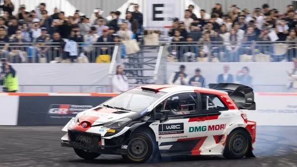 Toyota and Hyundai chairmen team up to host a rare jpg Toyota and Hyundai chairmen team up to host a rare race event.