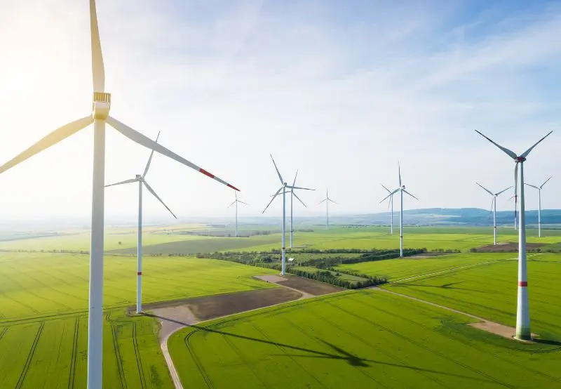 Which share between Suzlon Energy and Inox Wind can give Which share between Suzlon Energy and Inox Wind can give good profits, know the details of new order