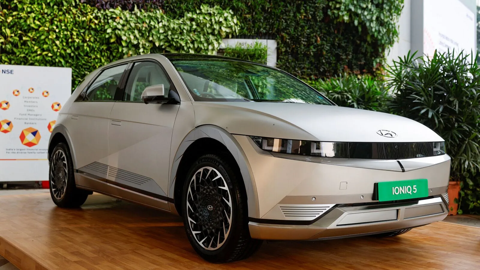 goes beyond the dynamics of the Hyundai stock market to JPG Hyundai new IPO will make money for long term investors. Company planned many surprise for India.