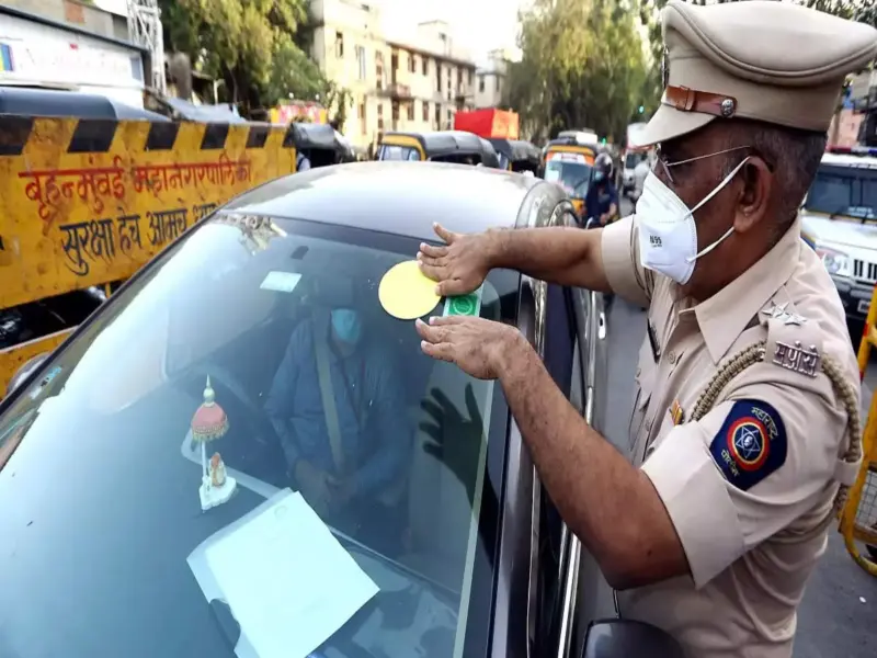 2845b0d8696e20e99f3f4c3464c9ca65.webp If this sticker is not installed then you will have to pay a heavy fine.