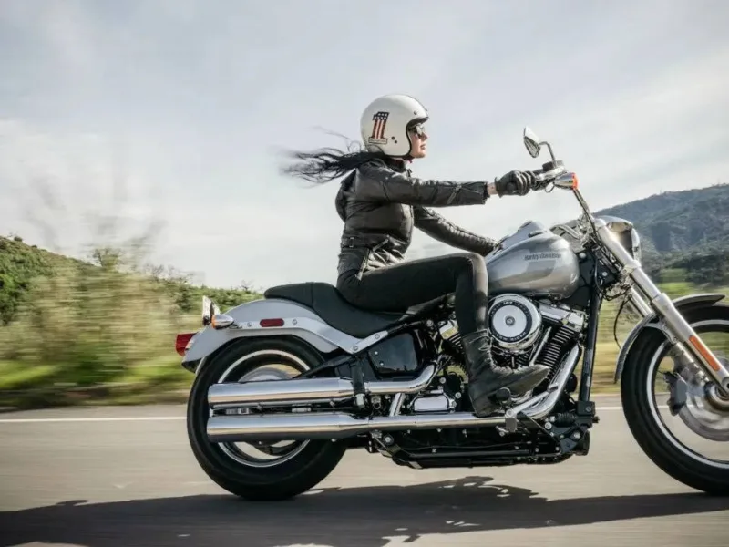 Compromise with safety will be costly If you are going Compromise with safety will be costly! If you are going to buy a new bike then definitely check this feature, it will always keep you safe from accidents.