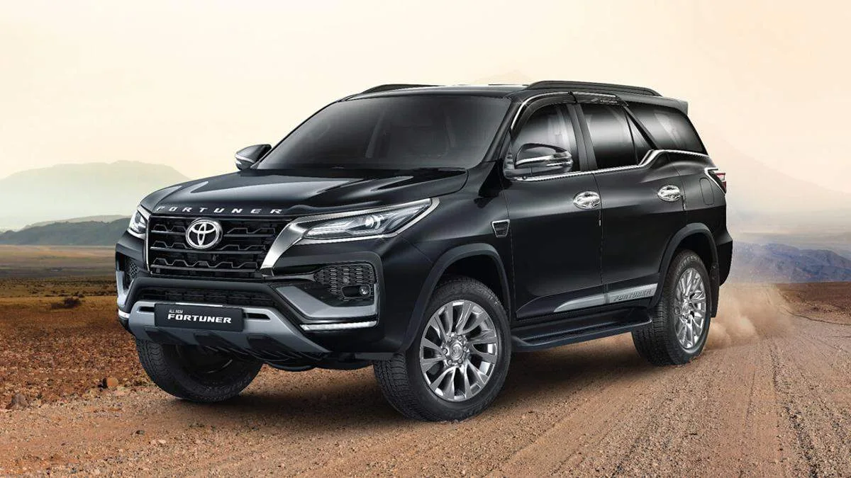 Despite the high price Toyota Fortuner remains the first choice Despite the high price, Toyota Fortuner remains the first choice of people, sales are continuously increasing.