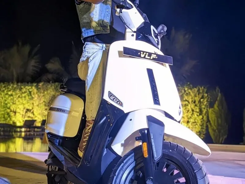 Launches VLF Tennis in India VLF Tennis in India Coming With 1500W Varient. 130KM Range Became Affordable.