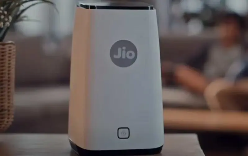 jioairfibre Jio Announced Free AirFibre Service to Fight Starlink and AirtelXtreme Air.