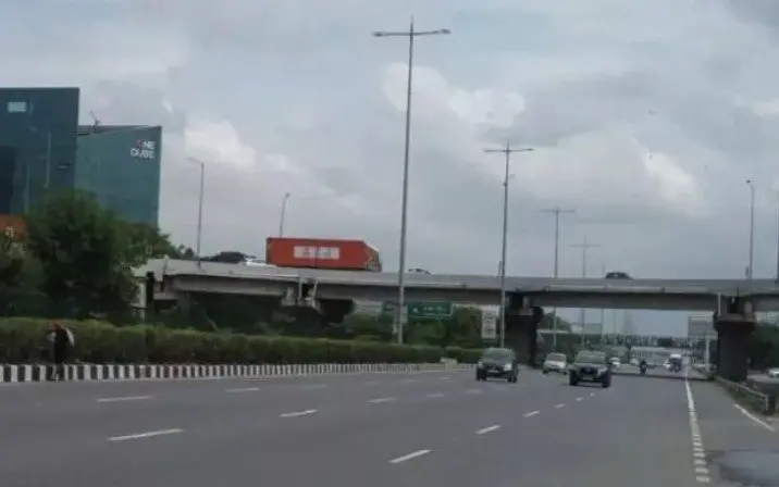 Plans to Eliminate Traffic Signals on Kingsway Camp Route for Smoother Commute and Reduced Congestion