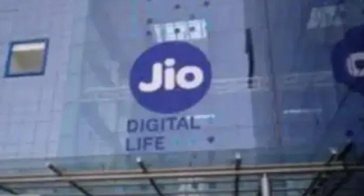 Jio Offers Special Gift on Republic Day: Free JioSoundPay Service Saving Users ₹1500 Annually.