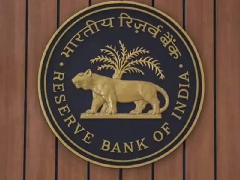 RBI RBI Introduced 6 Mega Changes in CIBIL Score Rule. All Common Man Will See Effect in 15 Days.