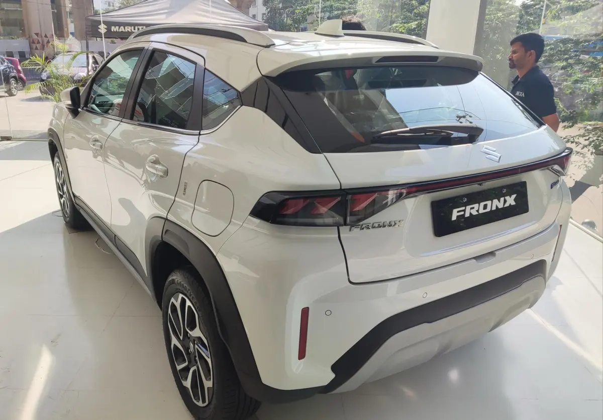 Maruti Fronx bmw Common Man BMW Price Changed. Maruti Fronx Base Price Now Starts at 7.52 Lakhs Rs Only.