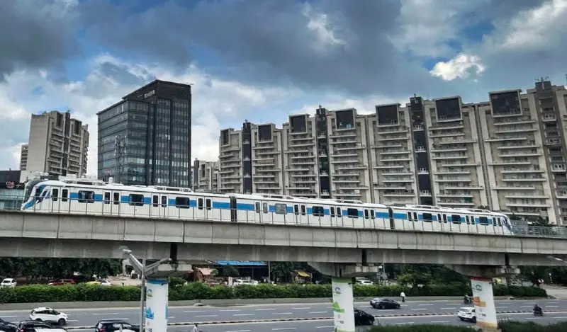 Old Gurugram Metro Construction Begins: Major Road Widening Plans for 332 Kilometers to Enhance Infrastructure and Connectivity Announced.
