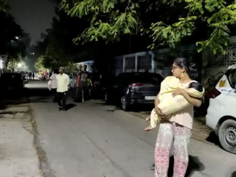 delhi earthquake Delhi NCR Experienced Strong Earthquake Again. Center Was Dhaula Kuan.