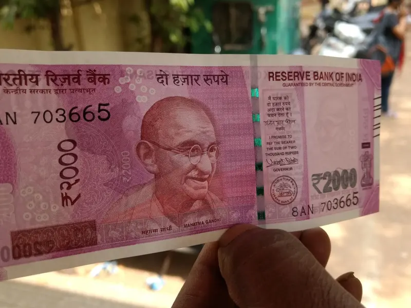 2000 rs note Big Decision on 2000 Rs Note Again by RBI Now. Submit to Nearest Post Office or Bank ASAP.