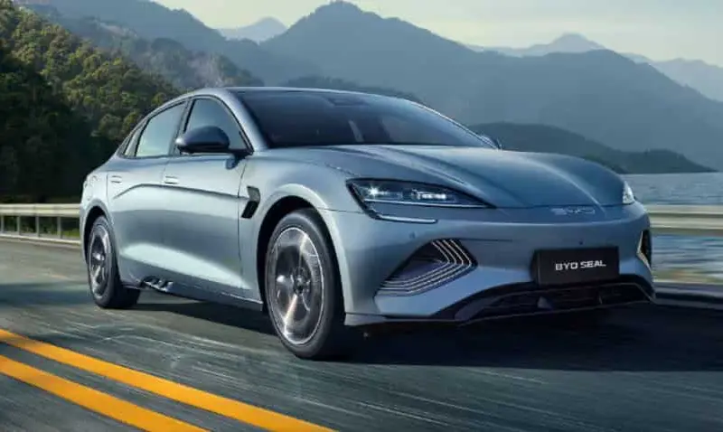 If you want to buy the best version of the If you want to buy the best version of the 2025 BYD Seal, you will need to spend more money. The company has added many new features.