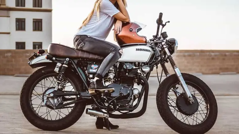 Half of India is unaware of this local trick your Half of India is unaware of this local trick; your bike can still reach the gas station even when you run out of petrol!