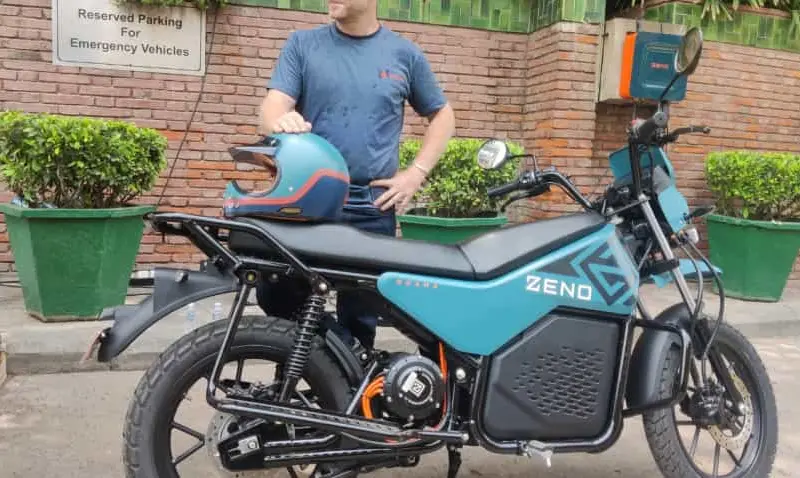 Hello Revolt holiday A new electric bike is available in Hello, Revolt holiday! A new electric bike is available in the market, offering a real range of 100 kilometers, priced at ₹ 64,000.