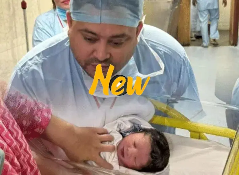 WhatsApp Image 2025 05 27 at 09.05.51 Tejashwi Yadav Got Son. Wife Rajshree All Ok in Kolkata Hospital. Photos in Public Now.