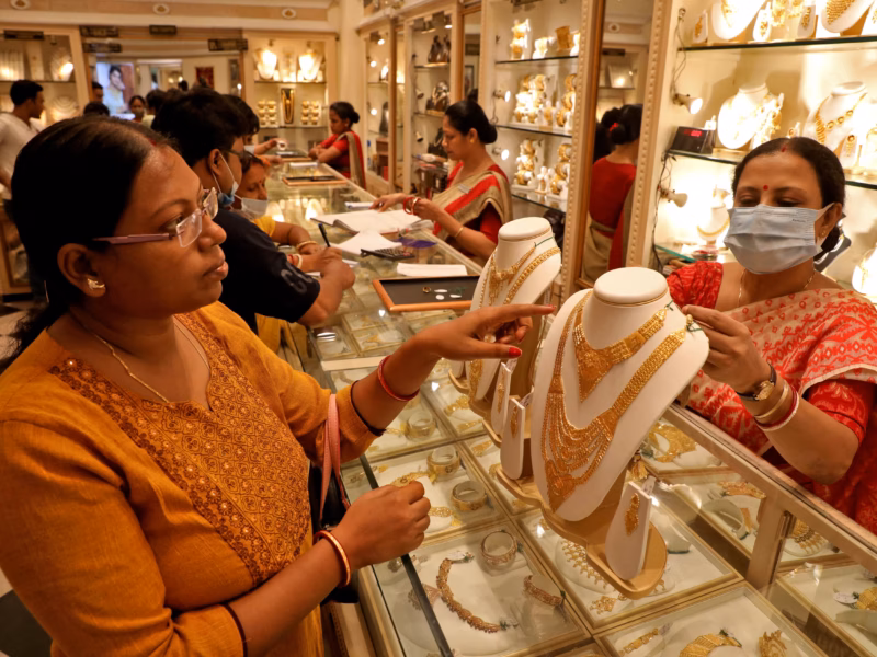 gold Gold Price Down. 22 Carat Can be Bought Now at Only ₹8,609. All City Rates Updated.