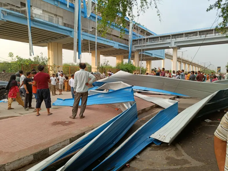 namo bharat Delhi Witness Huge Damage Amid 74 km/h Storm. Namo Bharat Station Roof Blown. 4 Deaths Reported.