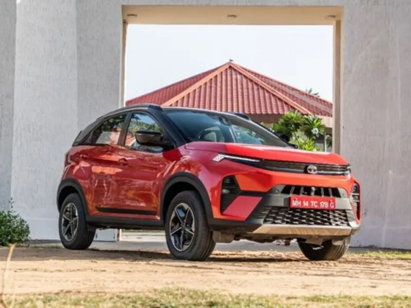 New Tata Nexon created Tehelka such a luxury SUV at New Tata Nexon created Tehelka, such a luxury SUV at such a cheap price! Know full details