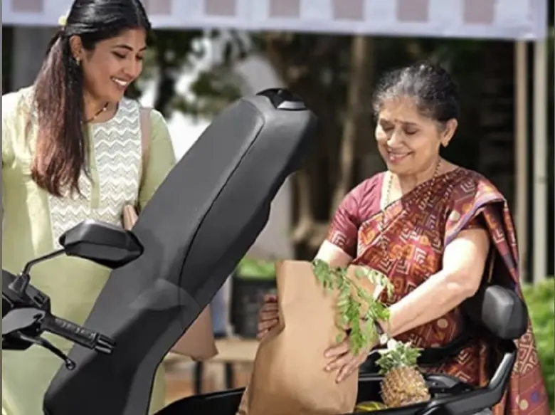 Ather Energy Launches New Rizta S Scooter: Affordable 3.7kWh Battery, 159 km Range, and 8-Year Warranty Across Major Cities.