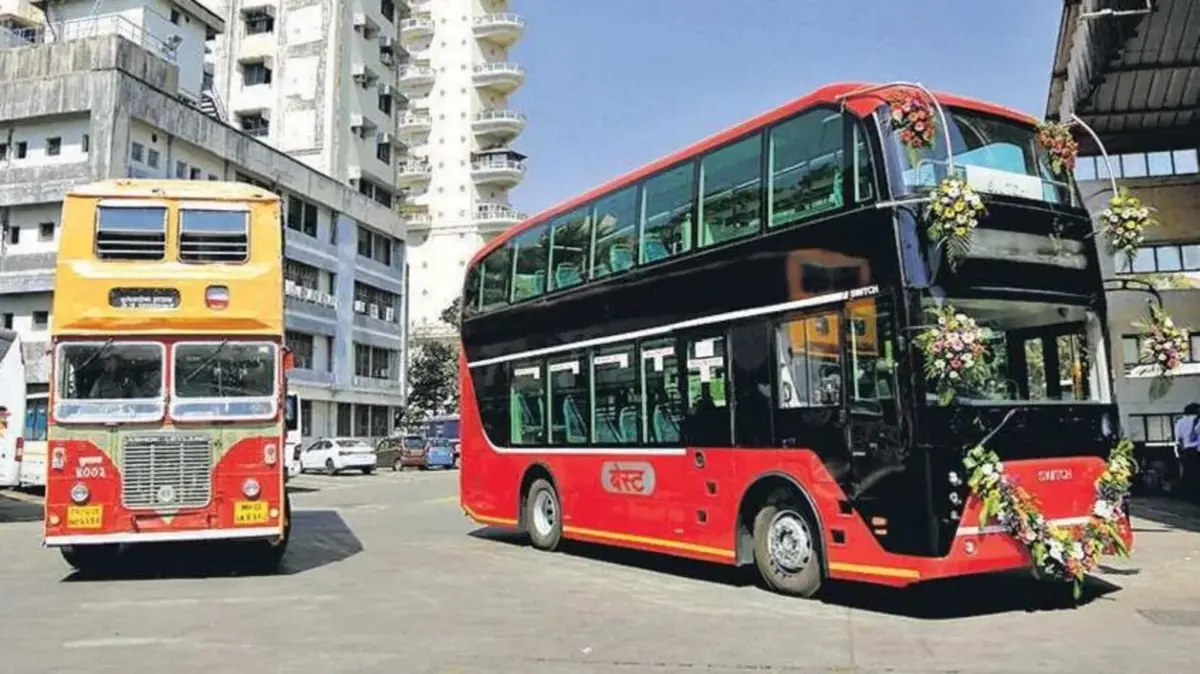 double decker bus Delhi to Launch 100 Electric Double-Decker Buses with 63 Seats Each