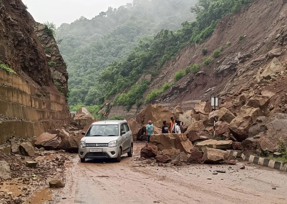 uttarakhand landslide Big Update: Char Dham travel still risky. 149 danger zones marked in Uttarakhand