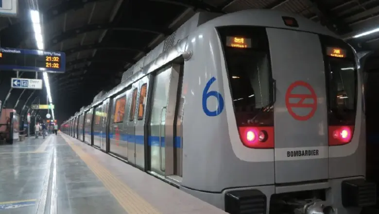 DMRC Announces Early Metro Services for Diwali: Operations Start at 6 AM on October 19, Last Train at 10 PM on 20th.