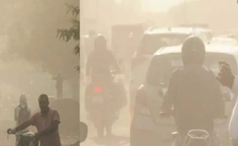 Delhi-NCR's Air Quality Plummets to AQI 384, Smog Triggers Health Concerns; Government to Implement Urgent Pollution Control Measures