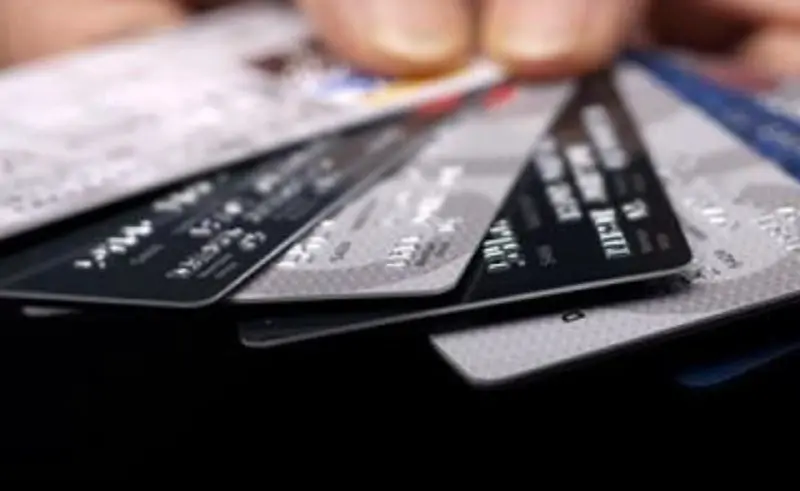 Increasing Credit Card Usage in India: One in Three Cardholders Now Owns Multiple Cards, But Beware of CIBIL Score Risks