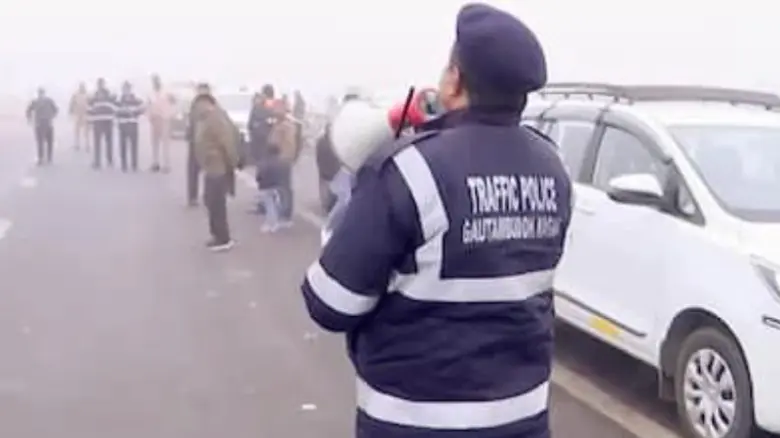 Severe Cold Wave Hits North India; Delhi Records Coldest Day at 6°C, Major Disruptions in Flights and Trains Expected