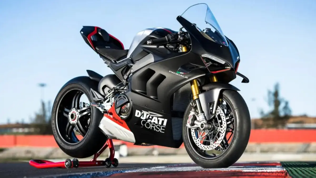 Ducati Panigale V4 Superbike with tremendous power and racing style Ducati Panigale V4: Superbike with tremendous power and racing style, know the price