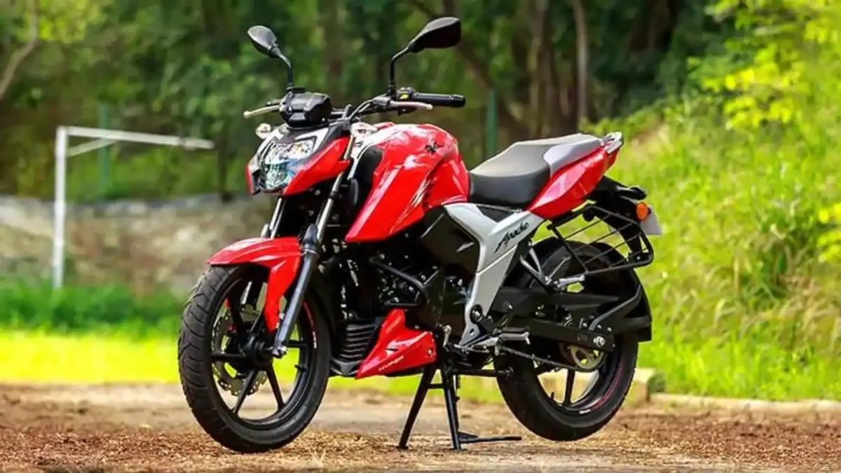 TVS Apache RTR 160 4V Bike with sporty look and TVS Apache RTR 160 4V: Bike with sporty look and strong performance