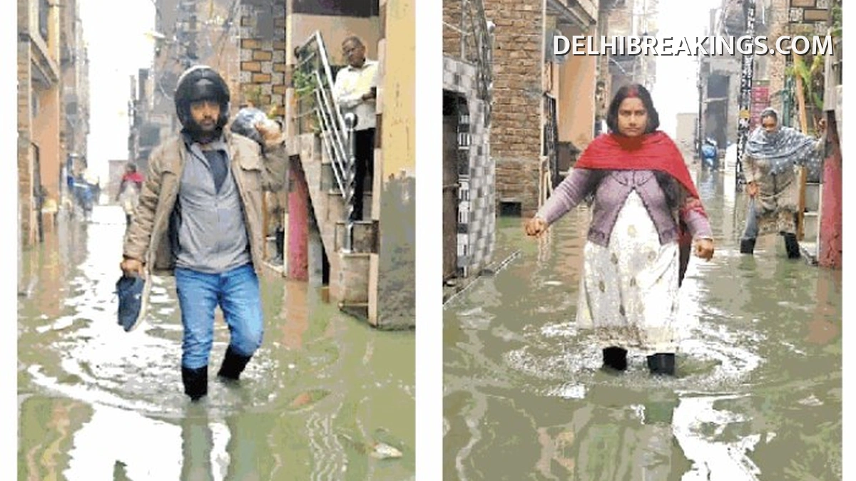 delhibreakings kirari sharma colony waterlogging delhi heavy rain impact Kirari Sharma Colony Drowns in 3 Feet Dirty Water, Kids Miss School as Sewer Water Enters Bedrooms