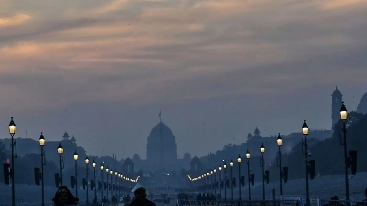 दिल्ली में बारिश का अलर्ट; 30 की स्पीड से चलेगी हवा, जानिए अगले 6 दिन कैसा रहेगा मौसम