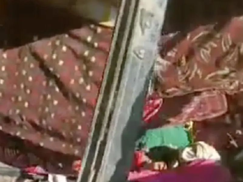 Jharkhand Bus Tragedy: 5 Dead as Bus Overturns in Latehar's Orsa Valley