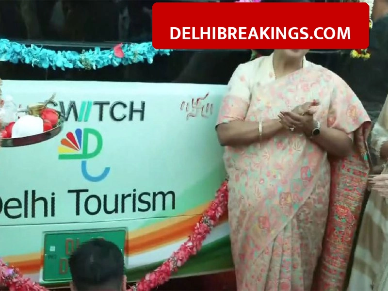 delhibreakings delhi cm rekha gupta launches electric double decker bus service ticket route details Delhi Double Decker Bus Service Returns after 40 Years, Ticket Price Starts at ₹300 for Kids