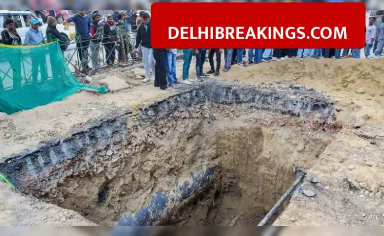 delhibreakings delhi govt safety rules janakpuri biker death engineers suspended Delhi Govt Issues 8 Strict Rules After Janakpuri Biker Death, 3 Engineers Suspended