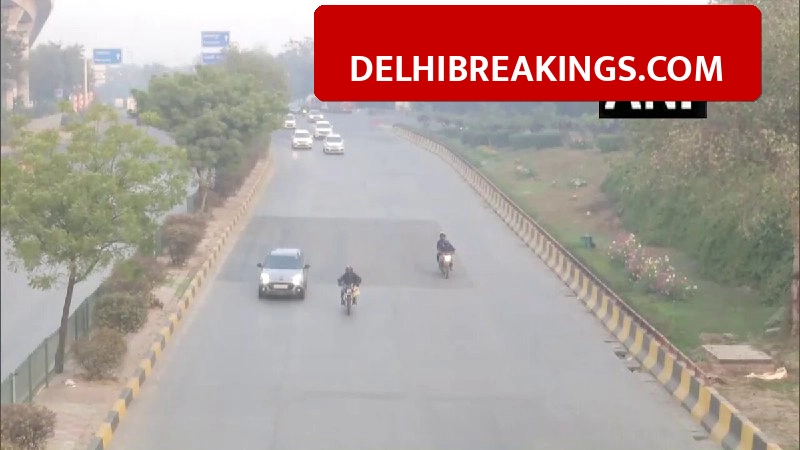 delhibreakings delhi ncr aqi update smog dhaula kuan february 10 Delhi Air Quality Worsens, Smog Blankets Dhaula Kuan as AQI Hits 296