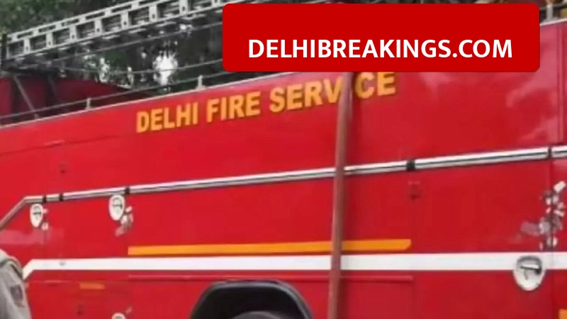delhibreakings fire breaks out pacific mall jasola due to welding sparks Fire Breaks Out at Pacific Mall in Jasola due to Welding Sparks, 8 Fire Tenders Rushed to Spot