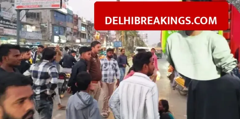delhibreakings gorakhpur murder arun nishad shot dead by friend vishal villagers clash with police Gorakhpur Murder: Friend calls youth out of home and shoots him dead, angry villagers pelt stones at Police