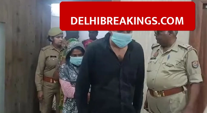 delhibreakings auraiya police busts fake gold scam gang arrested Auraiya Police Busts Fake Gold Gang: 3 Women and 2 Men Arrested for Looting 7 Lakh with Hidden Treasure Stories