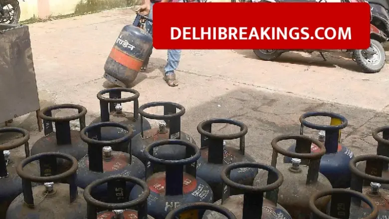 delhibreakings commercial lpg supply halted delhi hotels restaurants impact Commercial LPG Supply Halted: Delhi Hotels and Restaurants Face Fuel Crisis as Govt Prioritizes Households