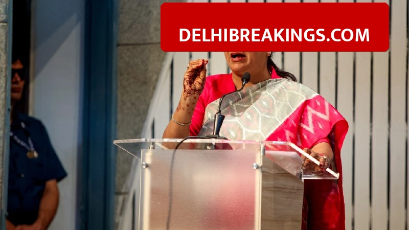 delhibreakings delhi cm rekha gupta orders monsoon preparedness road drainage works 2026 Delhi CM Rekha Gupta Sets Monsoon Deadline: Complete Road and Drain Works by June, ₹3,786 Crore Approved
