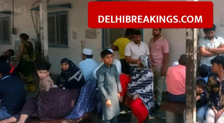 delhibreakings delhi hospitals anti rabies vaccine shortage gtb hospital crisis Delhi Hospitals Running Out of Anti-Rabies Vaccine, 2000 Patients Queuing Daily at GTB